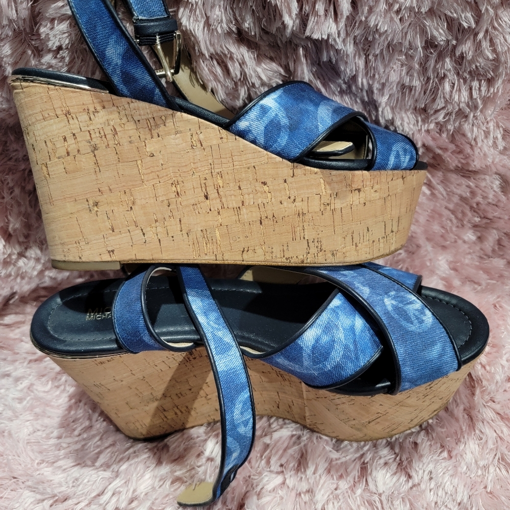 Michael Kors Peace Sign Wedges 8.5